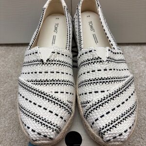 Tom’s Alpargata Espadrille